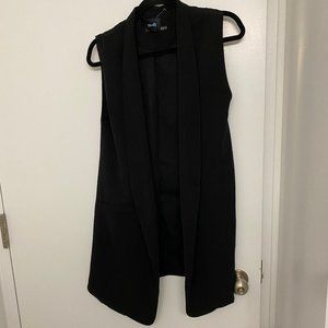 Black Sleeveless Vest